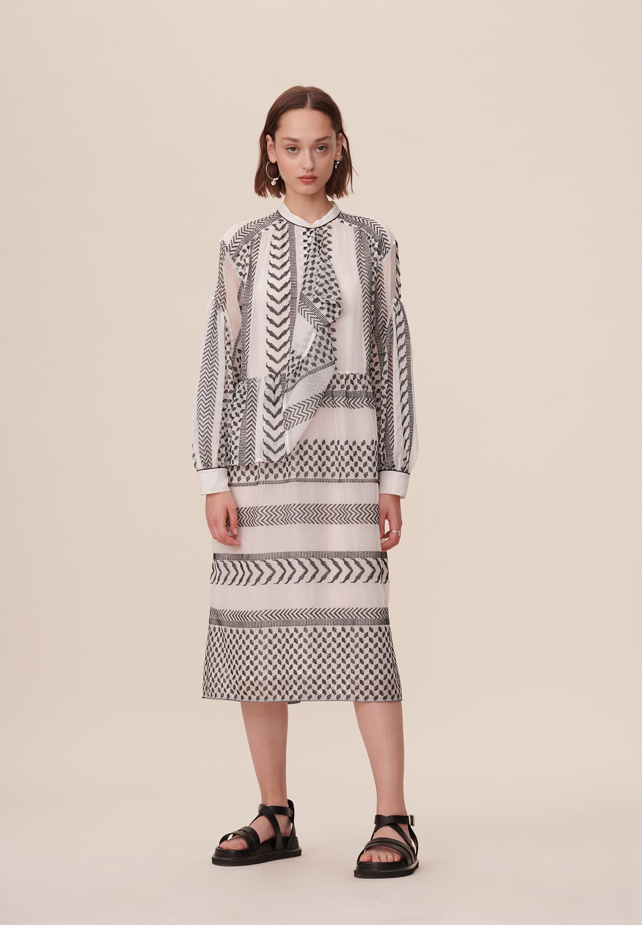 lala_berlin_ss20_dress_dilani_x-stitch_kufiya_embroidery-2.jpg