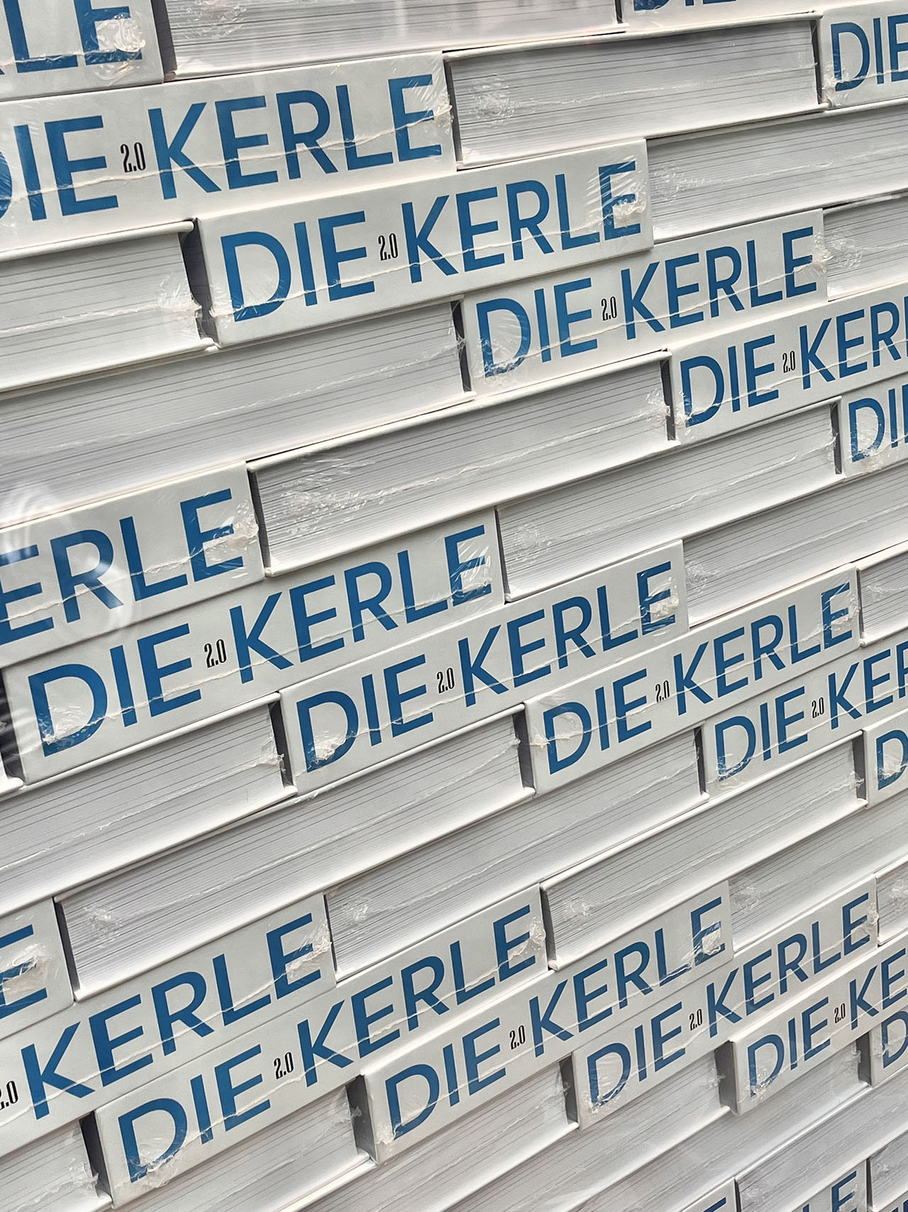 tuxedo-style-tuxedo-men-die-kerle-the-heritage-post-düsseldorf-I.jpg